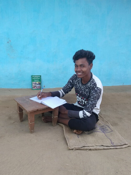 Abhay, a peer educator from Garhwa, Jharkhand