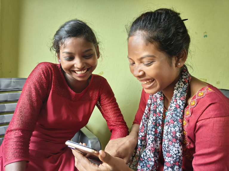 Talking to Your Child About Online Safety: A Simple Indian Parent’s Guide